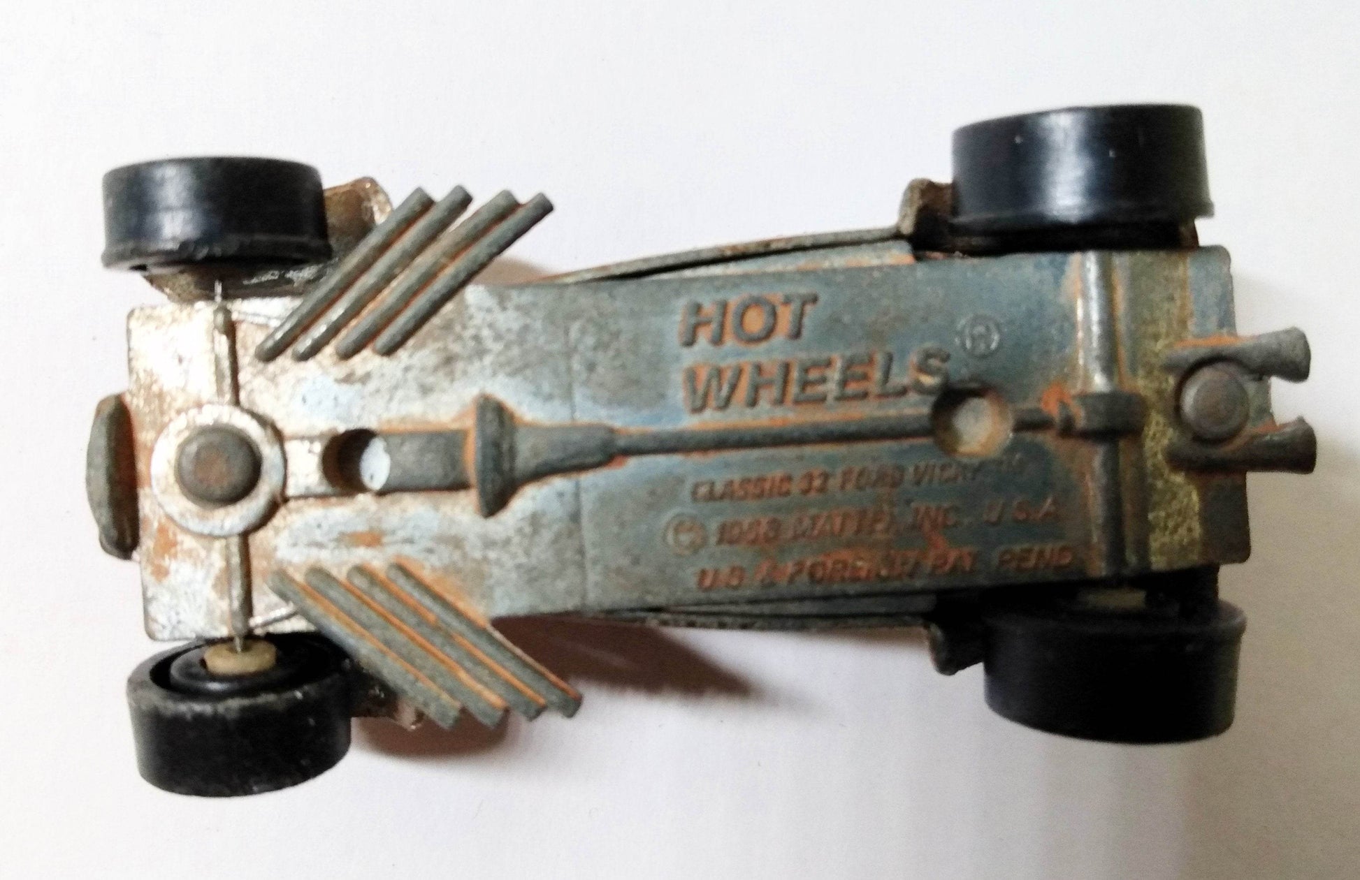 Hot Wheels Redline 6250 Classic '32 Ford Vicky Orange USA 1969 - TulipStuff