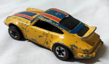 Load image into Gallery viewer, Hot Wheels Redline Flying Colors Porsche Carrera Hong Kong 1975 - TulipStuff
