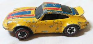 Hot Wheels Redline Flying Colors Porsche Carrera Hong Kong 1975 - TulipStuff