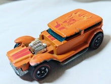 Load image into Gallery viewer, Hot Wheels Redline Flying Colors Prowler Hong Kong 1974 Orange - TulipStuff
