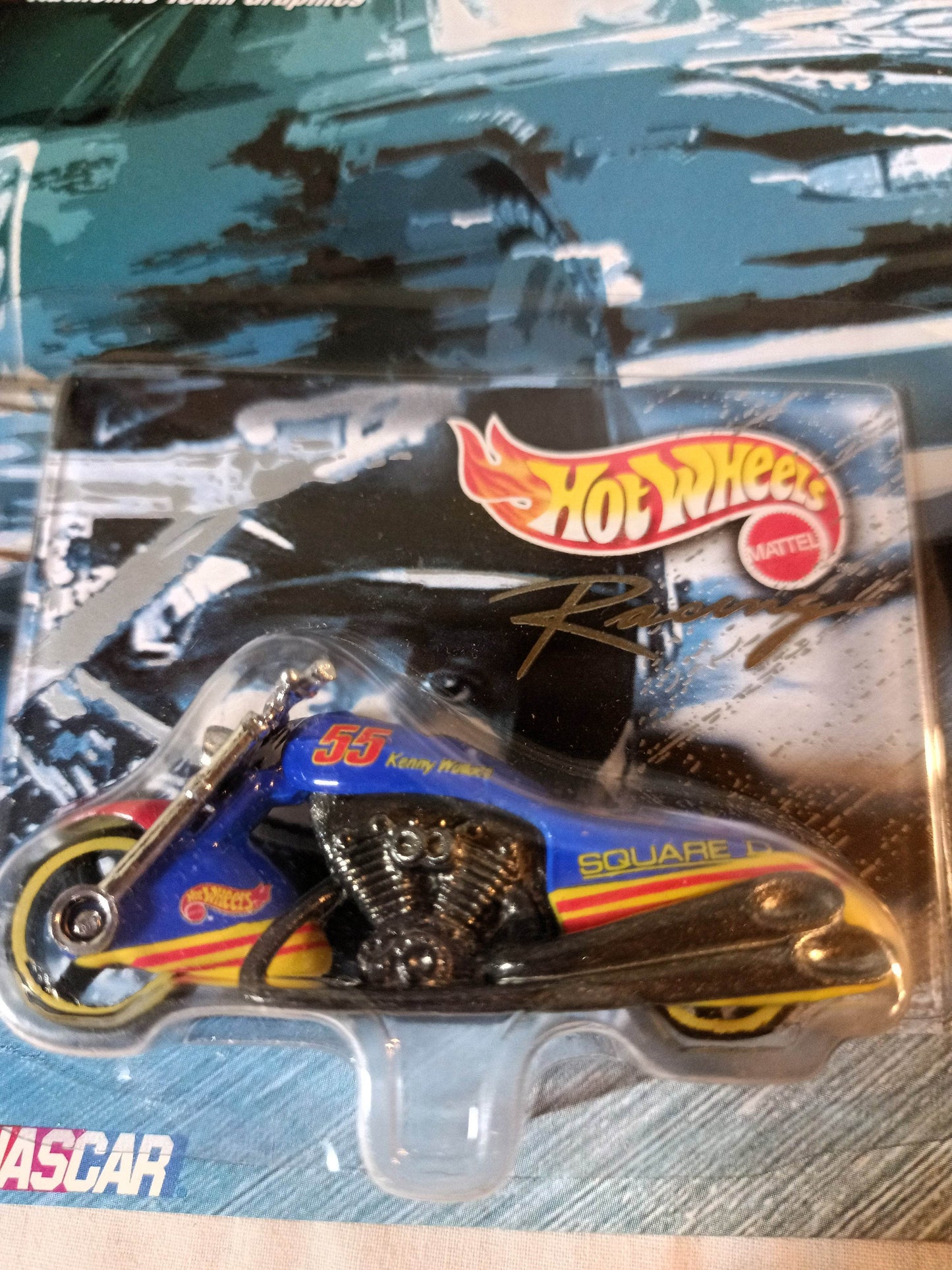 Hot Wheels Racing Deluxe Scorchin Scooter Kenny Wallace Square D 1999 - TulipStuff