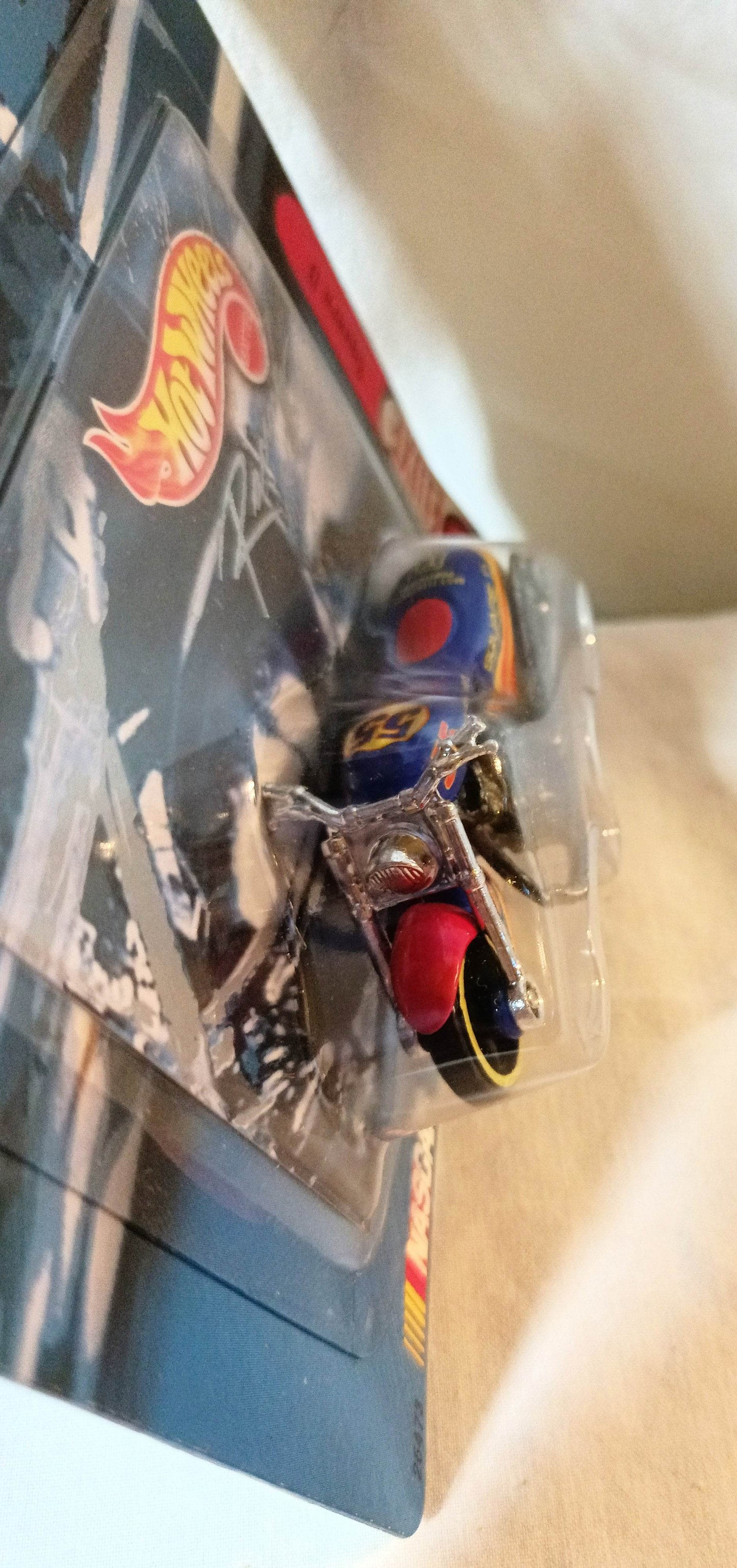 Hot Wheels Racing Deluxe Scorchin Scooter Kenny Wallace Square D 1999 - TulipStuff