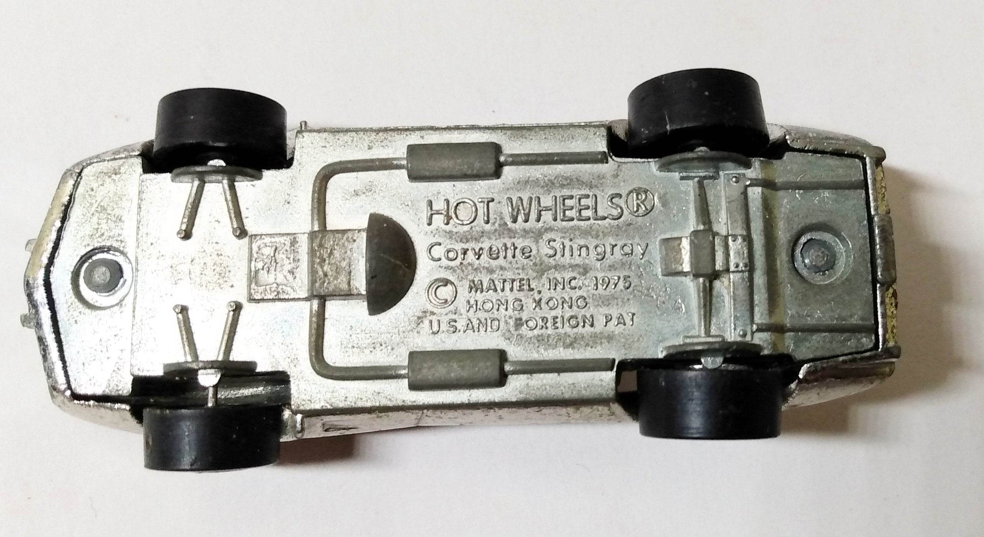 Hot Wheels 9206 Super Chromes Corvette Stingray Hong Kong 1977 bw - TulipStuff