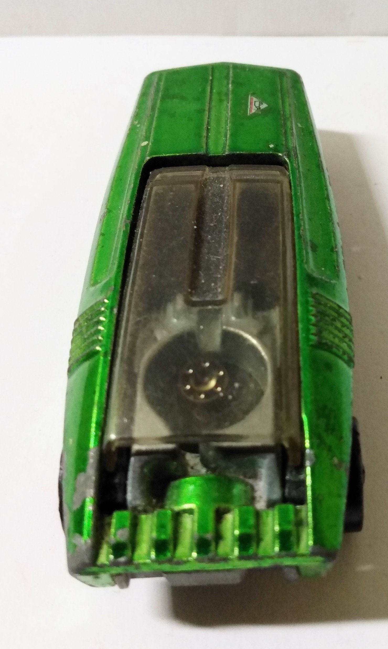 Hot Wheels Redline 6457 Whip Creamer USA 1970 Green - TulipStuff