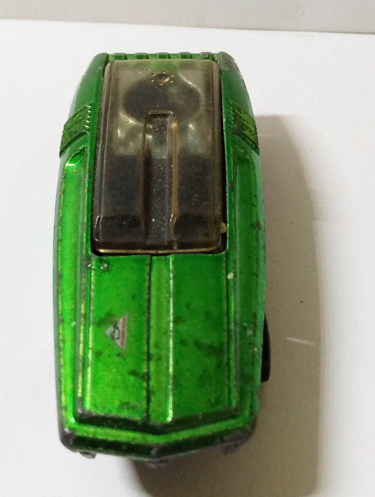 Hot Wheels Redline 6457 Whip Creamer USA 1970 Green - TulipStuff