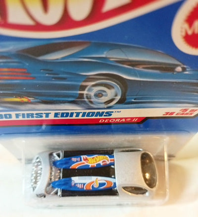 Hot Wheels 2000 First Editions Deora II w/ Surfboards #065 - TulipStuff