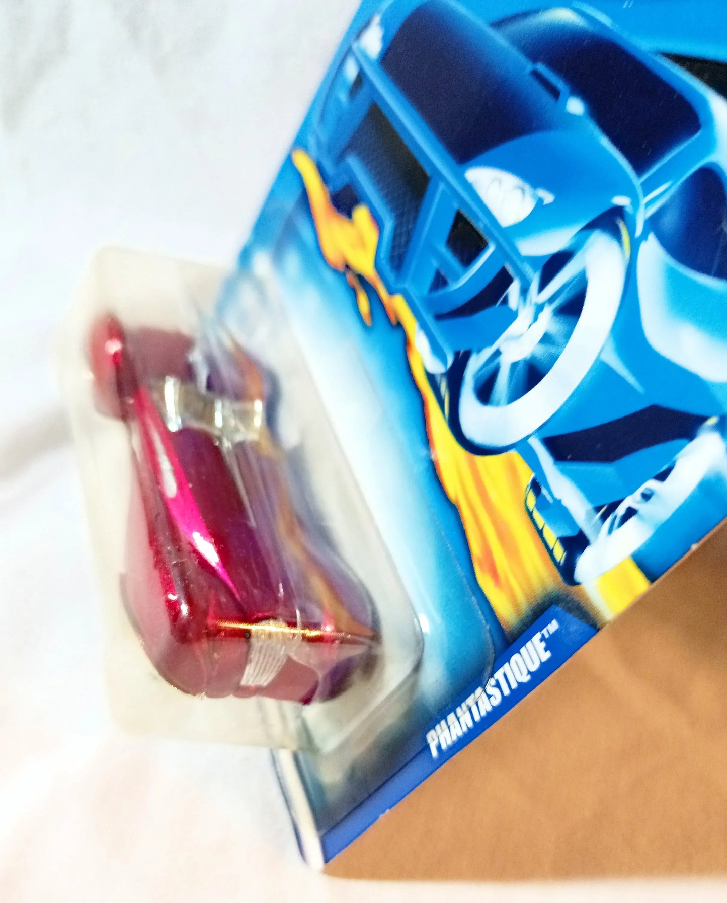 Hot Wheels 2000 Collector #245 Phantastique Convertible Concept Car - TulipStuff