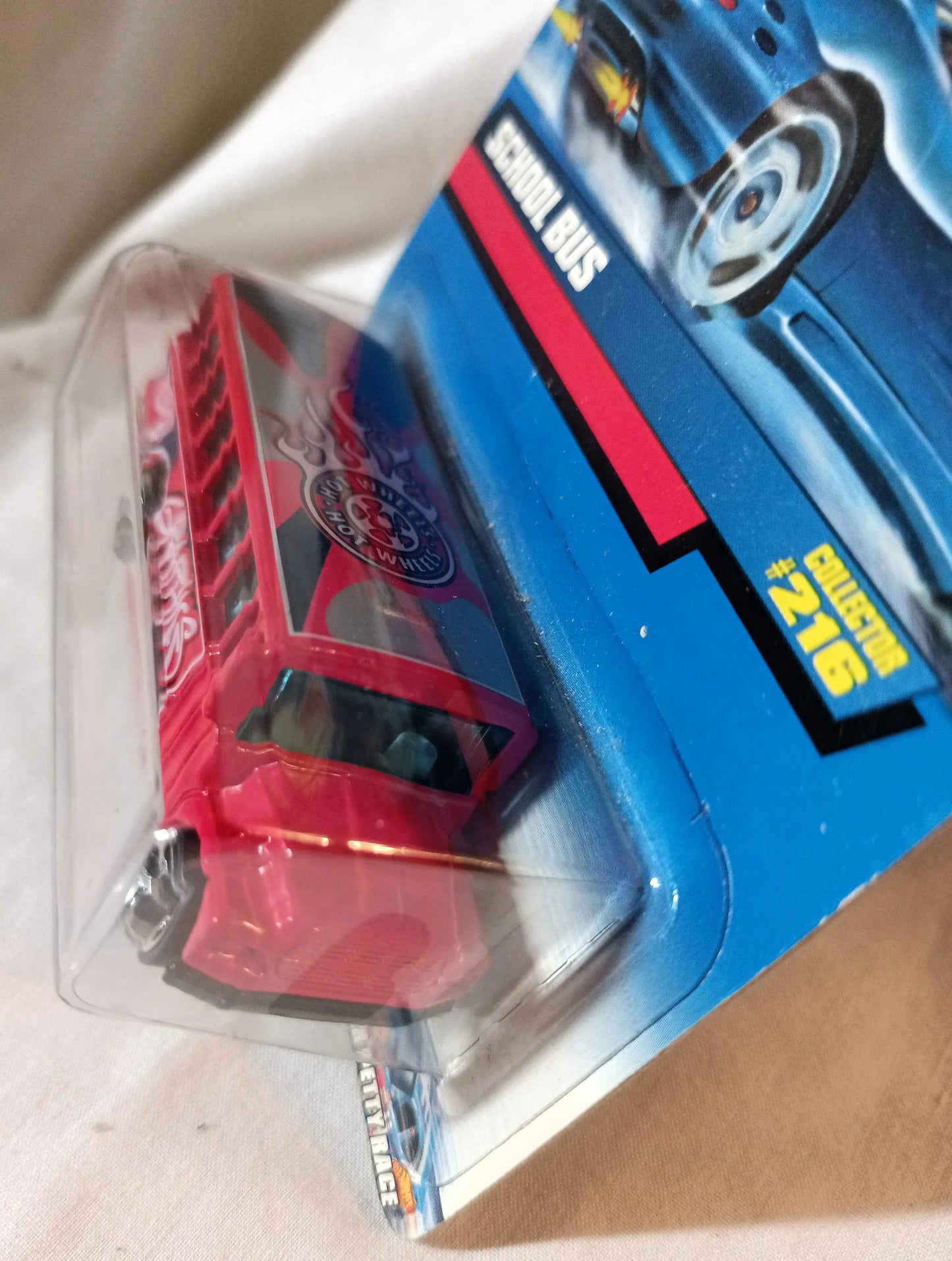 Hot Wheels 2000 Collector #216 Red School Bus - TulipStuff