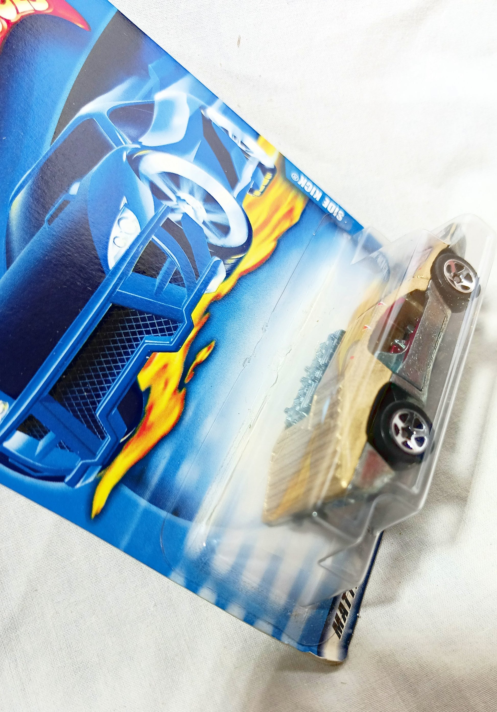 Hot Wheels 2000 Collector #219 Side Kick Diecast Car Gold 5SP - TulipStuff