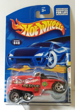 Load image into Gallery viewer, Hot Wheels 2001 First Editions XS-IVE Fire Fighting Truck Collector #040 - TulipStuff
