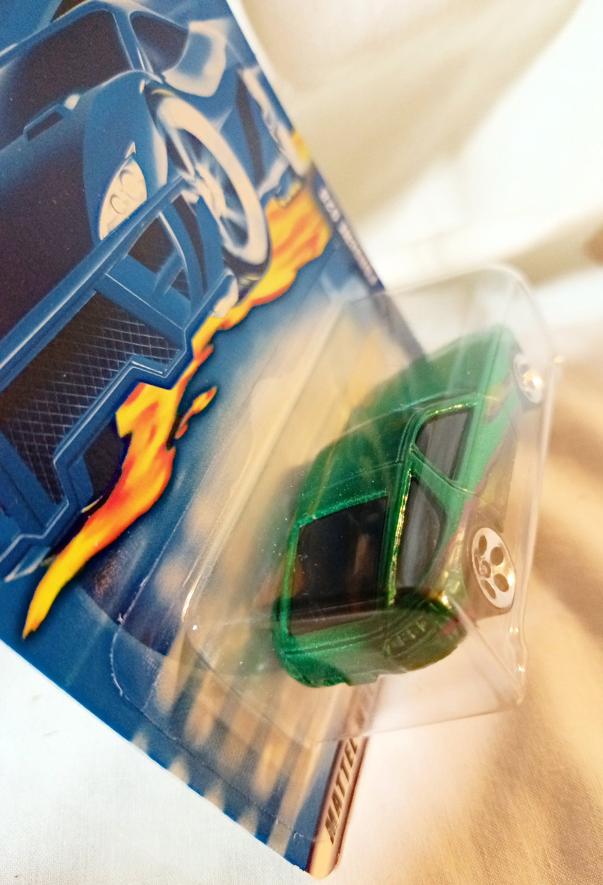 Hot Wheels 2001 Collector #103 Porsche 928 P-928 - TulipStuff