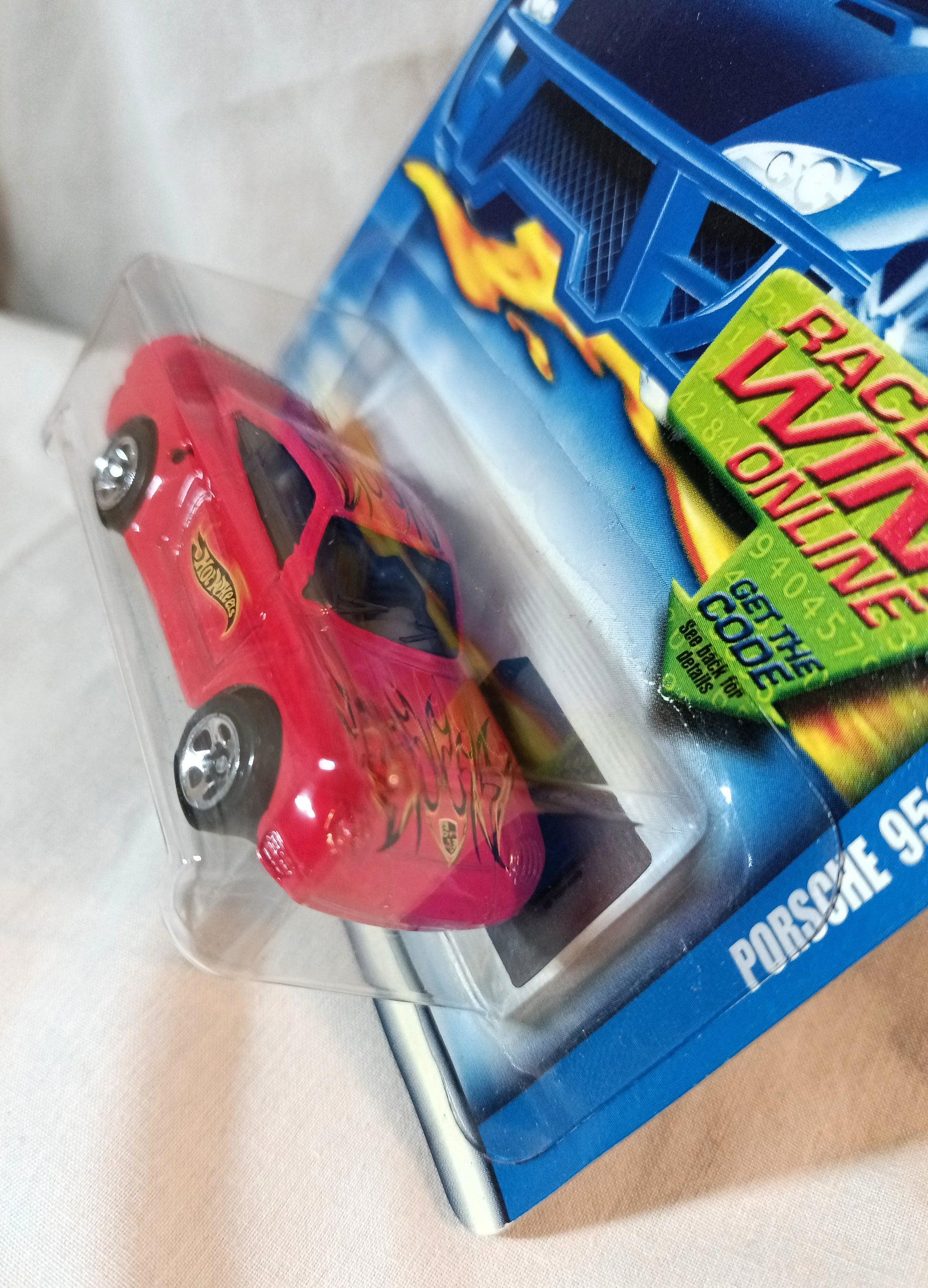 Hot Wheels 2002 Collector #148 Porsche 959 German Sports Car - TulipStuff