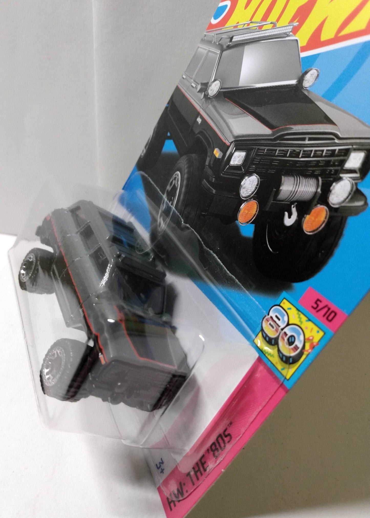 Hot Wheels 2023 The '80's Series 1988 Jeep Wagoneer SUV - TulipStuff