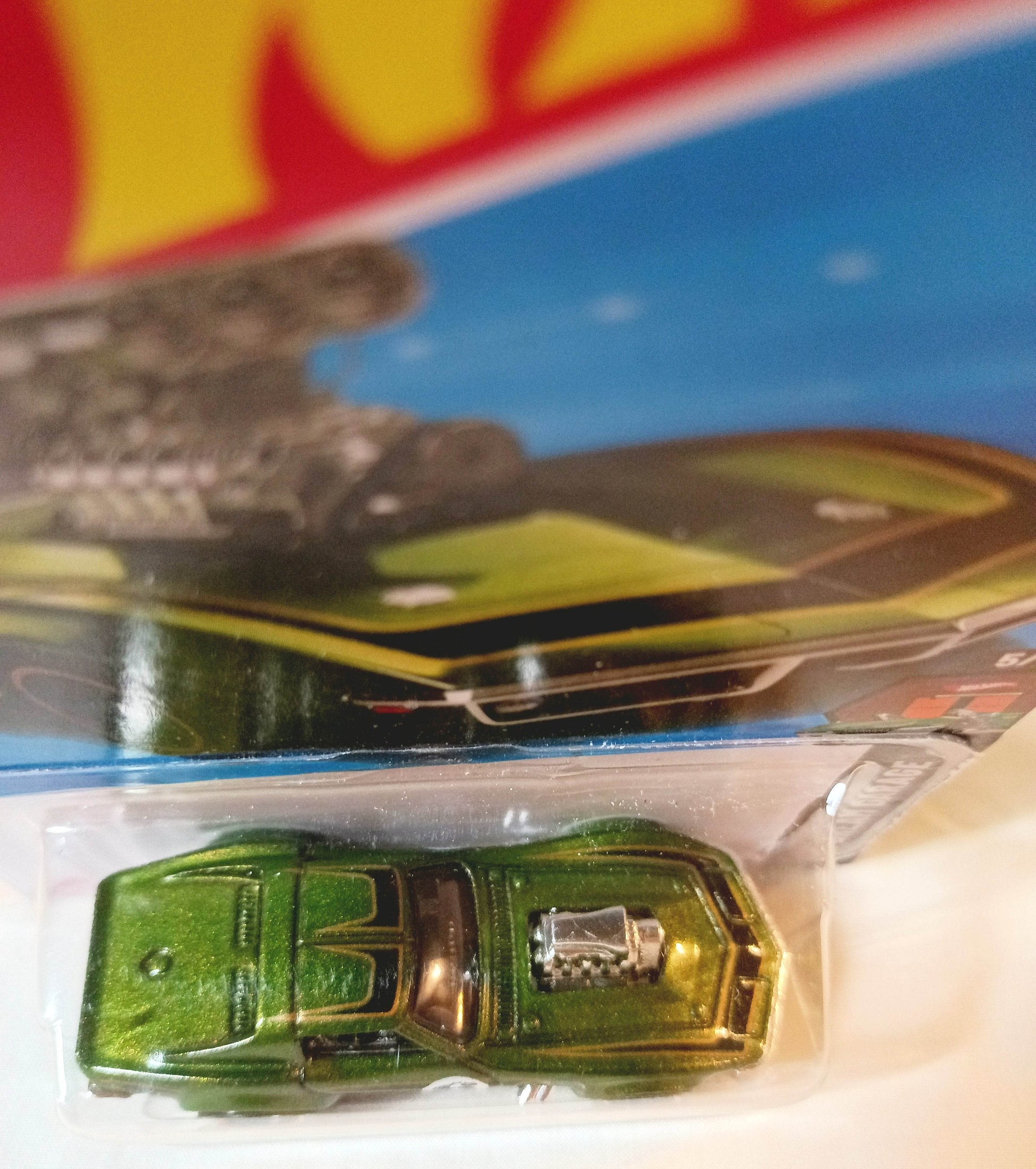 Hot Wheels 2025 '68 Corvette Gas Monkey Garage HW Dream Garage - TulipStuff