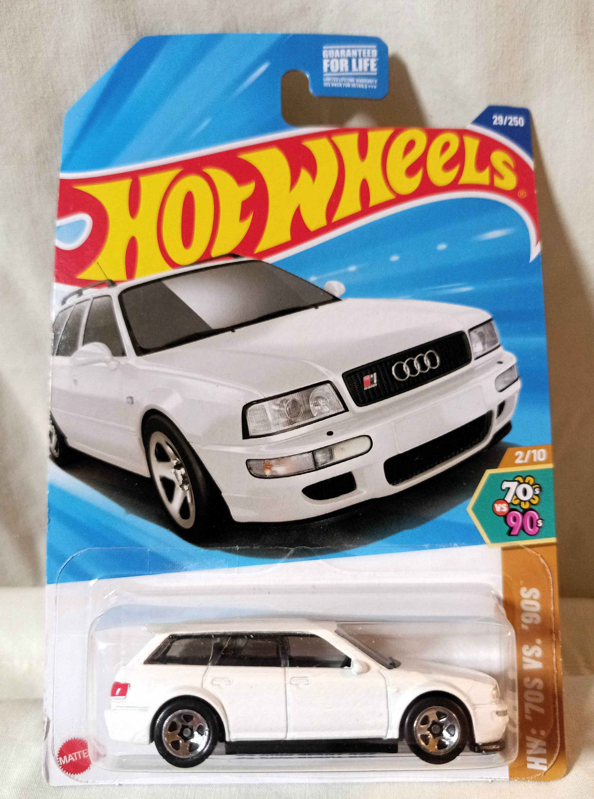 Hot Wheels 2025 '94 Audi Avant RS2 Station Wagon HW 70s vs 90s - TulipStuff
