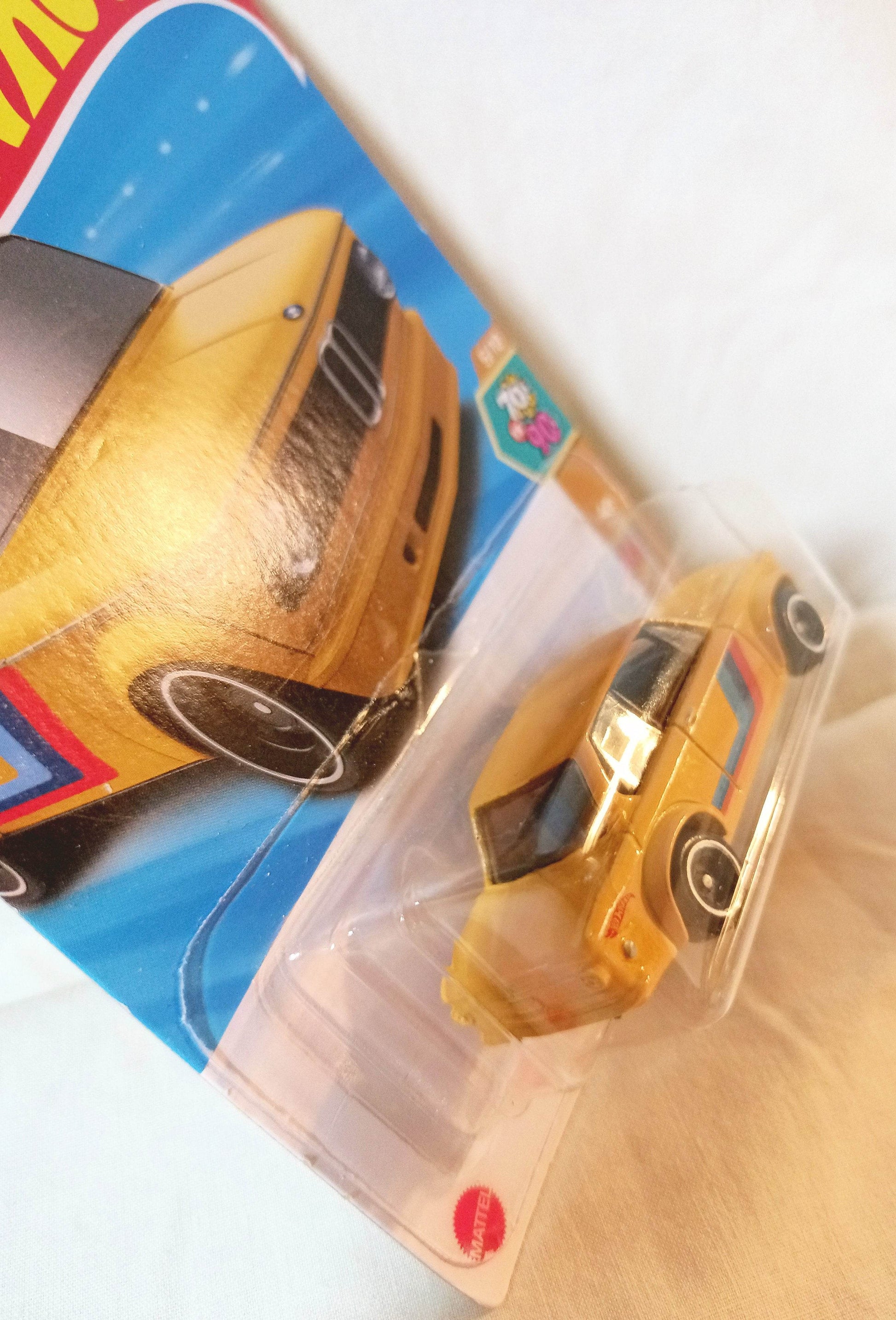Hot Wheels 2025 BMW 2002 2-Door Coupe HW 70s vs 90s Yellow - TulipStuff