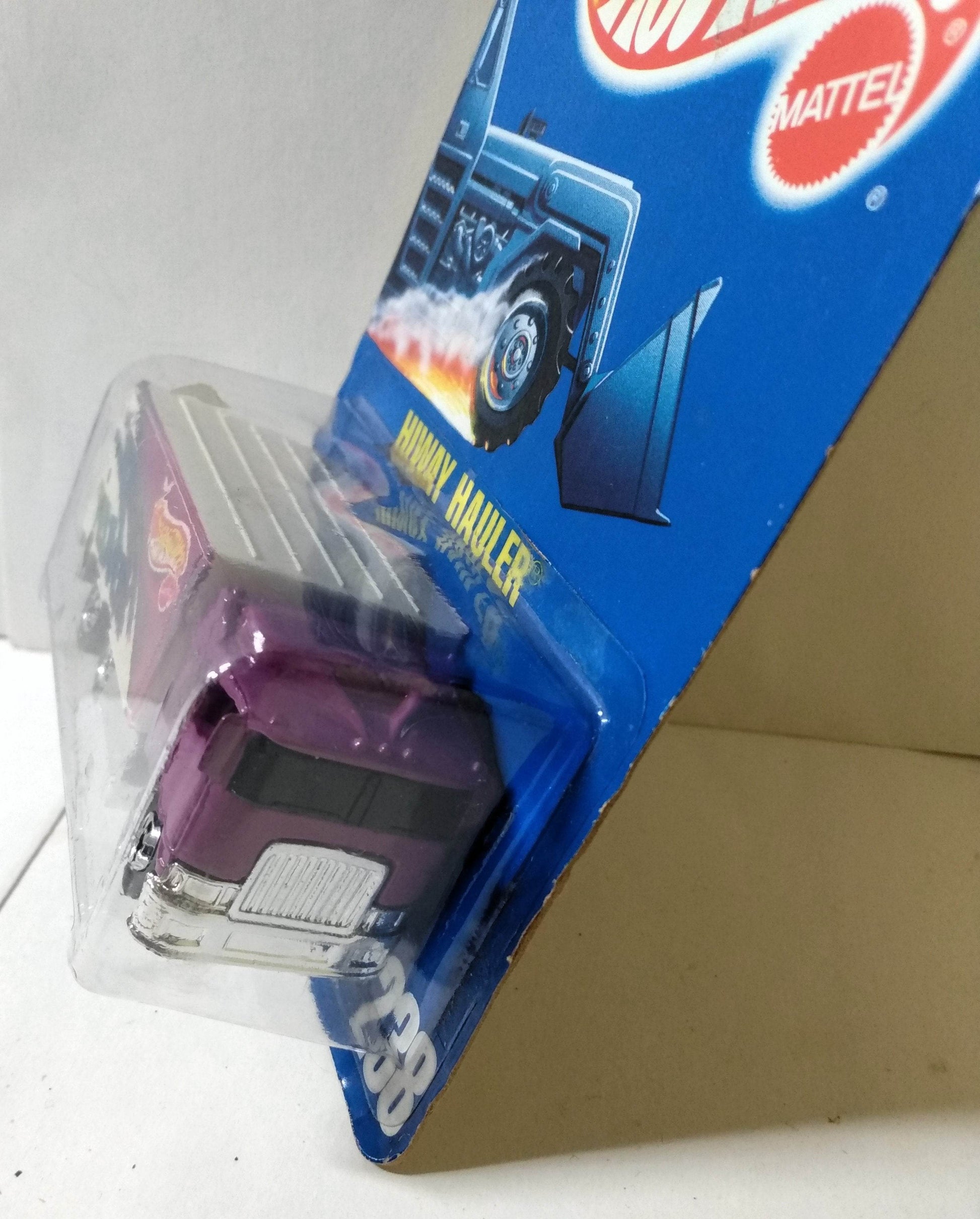 Hot Wheels Collector #238 Hiway Hauler Diecast Truck 1991 - TulipStuff