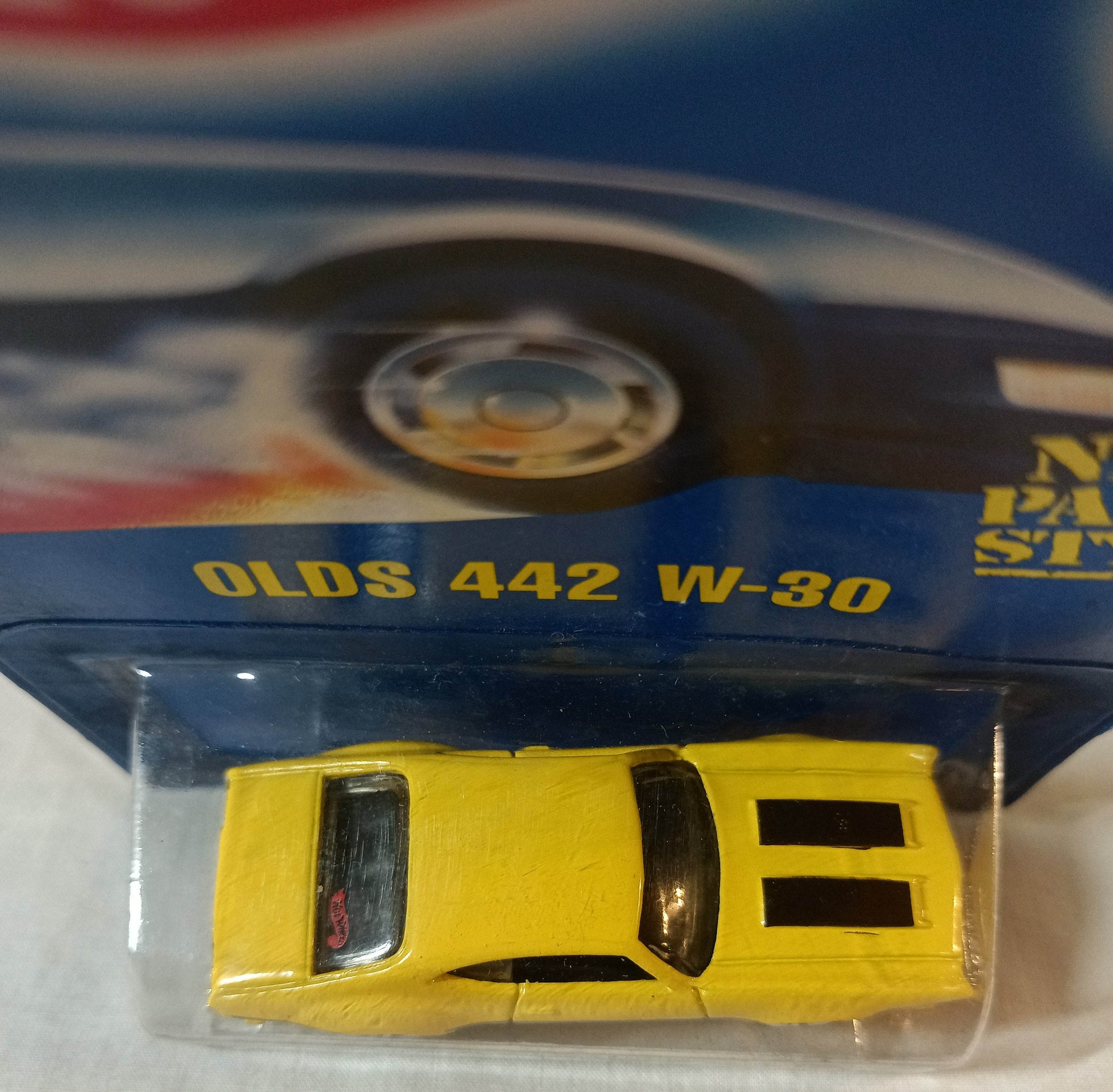 Hot Wheels Collector #267 Olds 442 W-30 Oldsmobile bw 1995 - TulipStuff