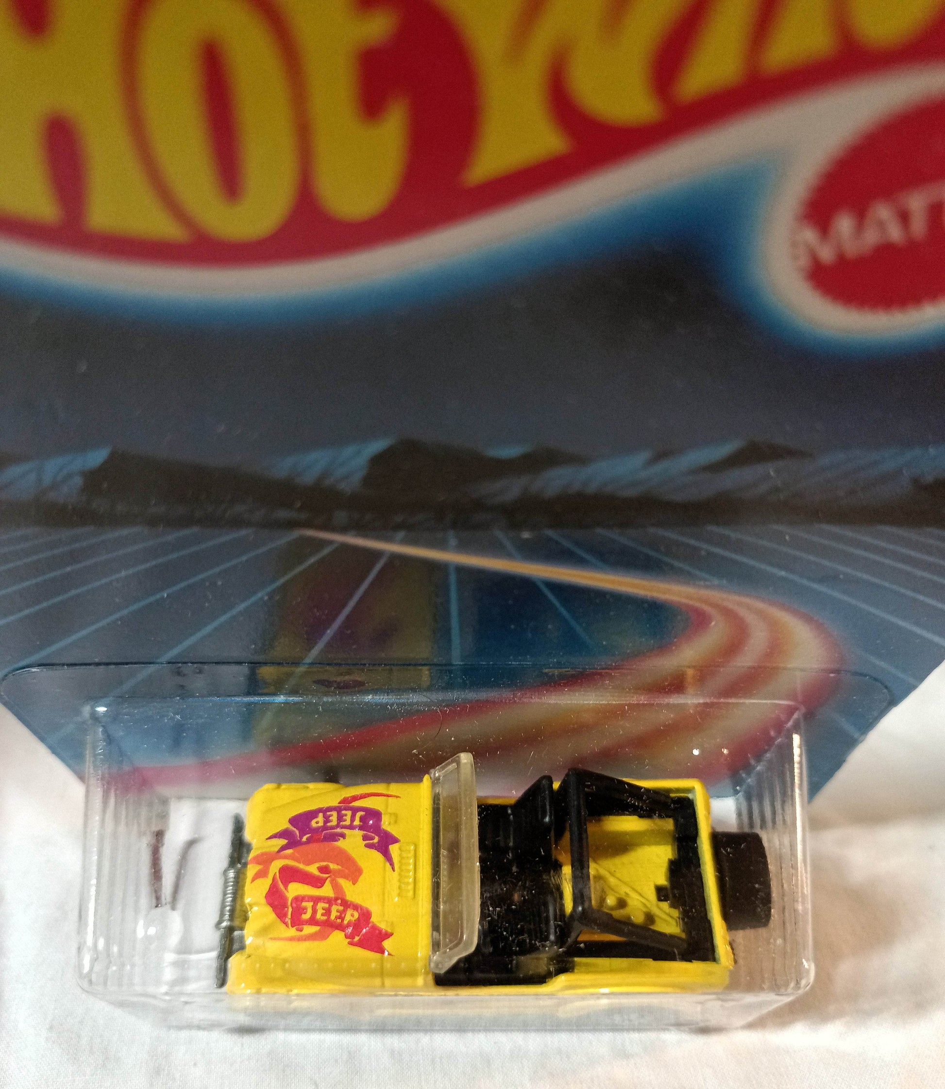 Hot Wheels 3954 Jeep CJ-7 Yellow MOC 1988 - TulipStuff