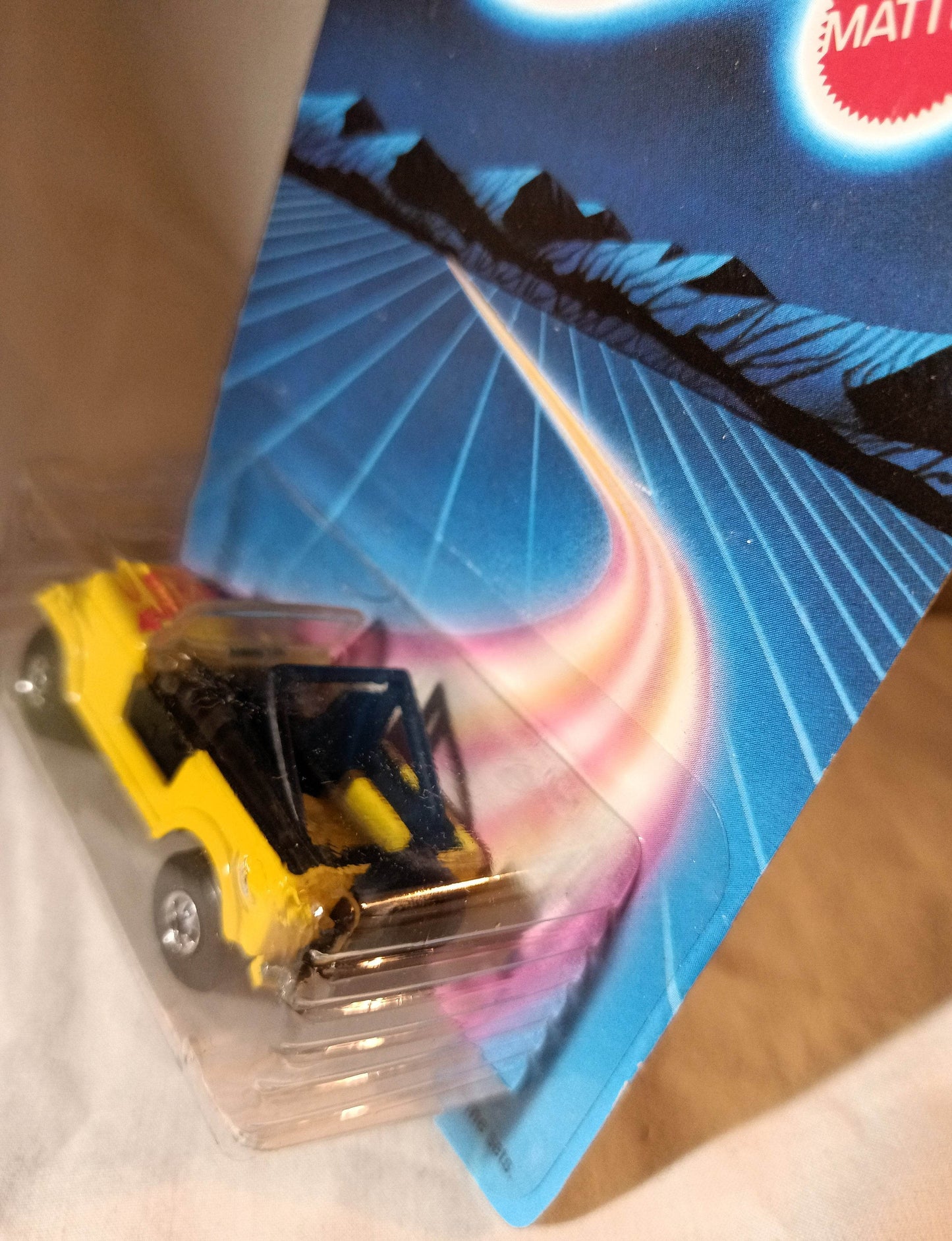 Hot Wheels 3954 Jeep CJ-7 Yellow MOC 1988 - TulipStuff