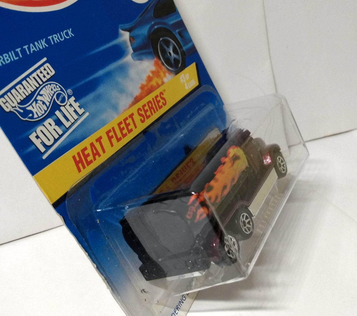Hot Wheels Heat Fleet '97 Corvette Rouge #95 - Modèle 2011 Carte Simple - Neuf