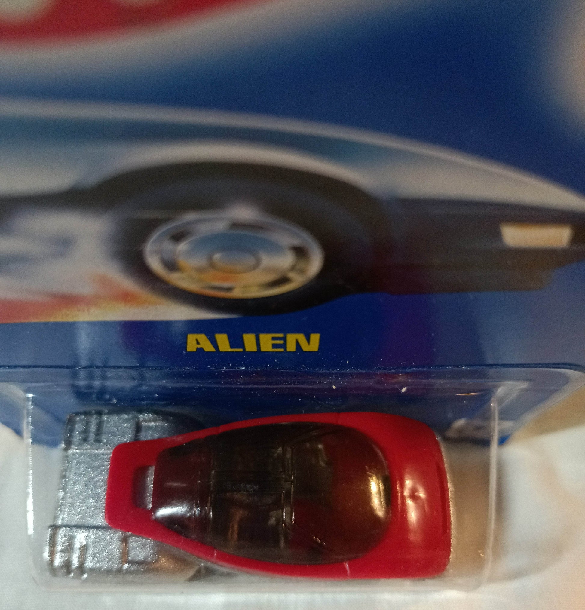 Hot Wheels Collector #62 Alien Diecast Concept Car Ultrahots 1991 - TulipStuff