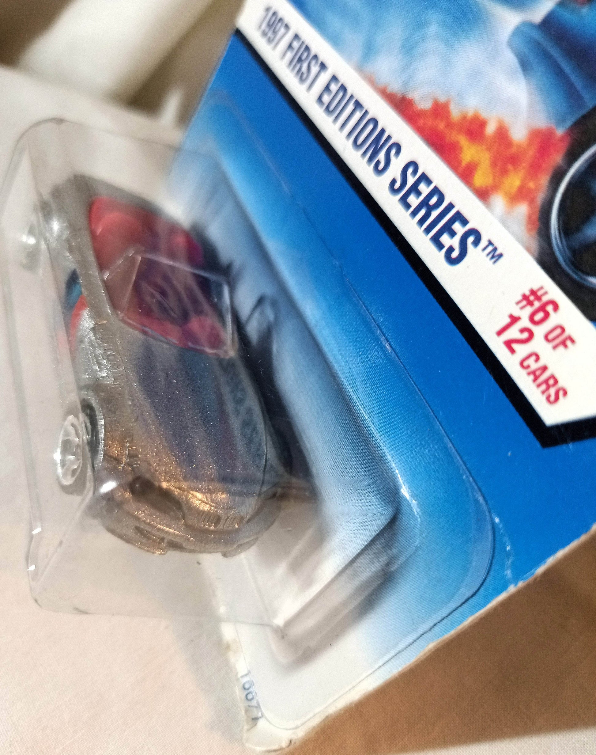 Hot Wheels 1997 First Editions BMW M Roadster Collector #518 - TulipStuff