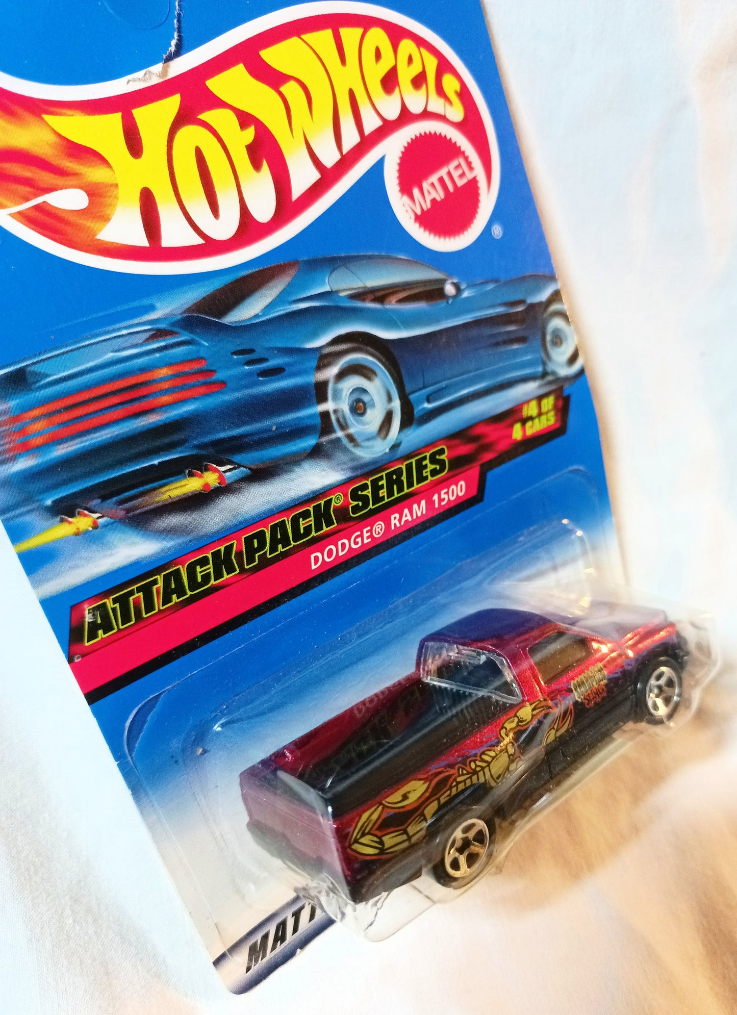 Hot Wheels Attack Pack Dodge Ram 1500 Pickup Truck 2000 #024 - TulipStuff