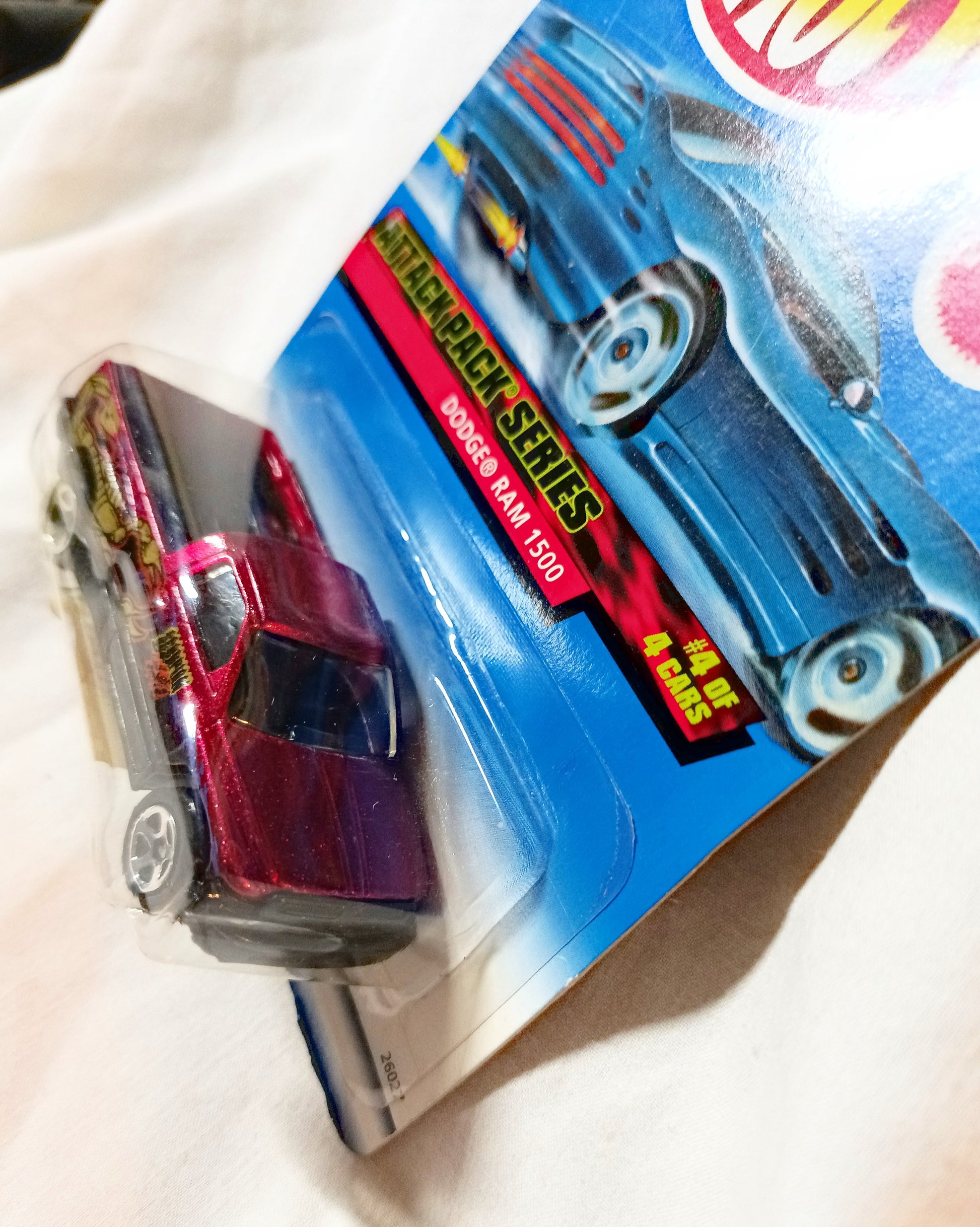 Hot Wheels Attack Pack Dodge Ram 1500 Pickup Truck 2000 #024 - TulipStuff