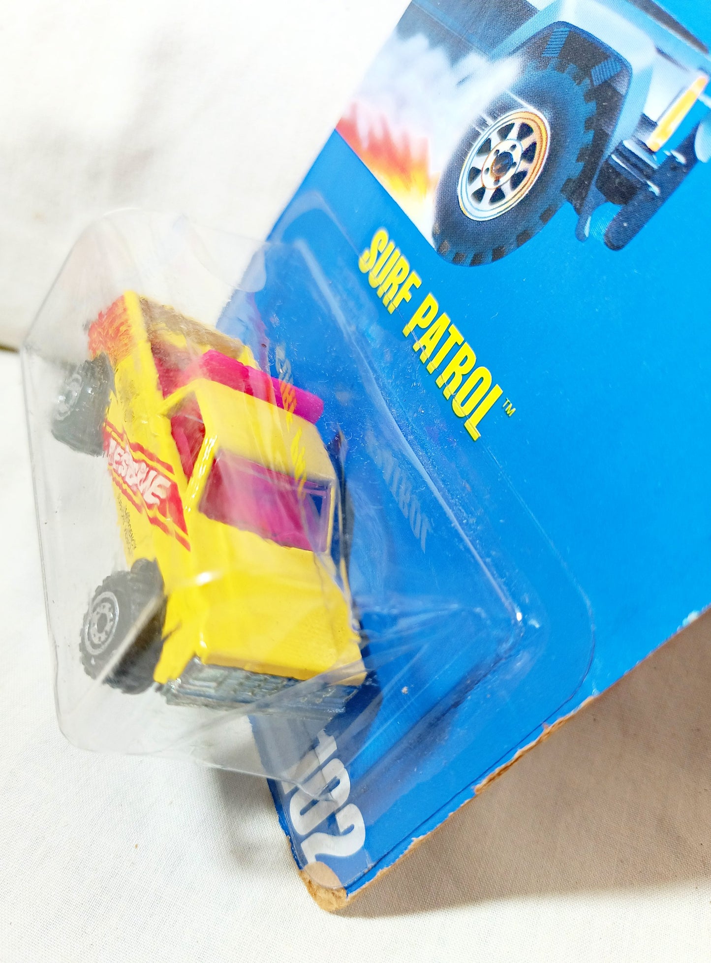 Hot Wheels Collector #102 Surf Patrol Pickup Truck 1991 bw - TulipStuff