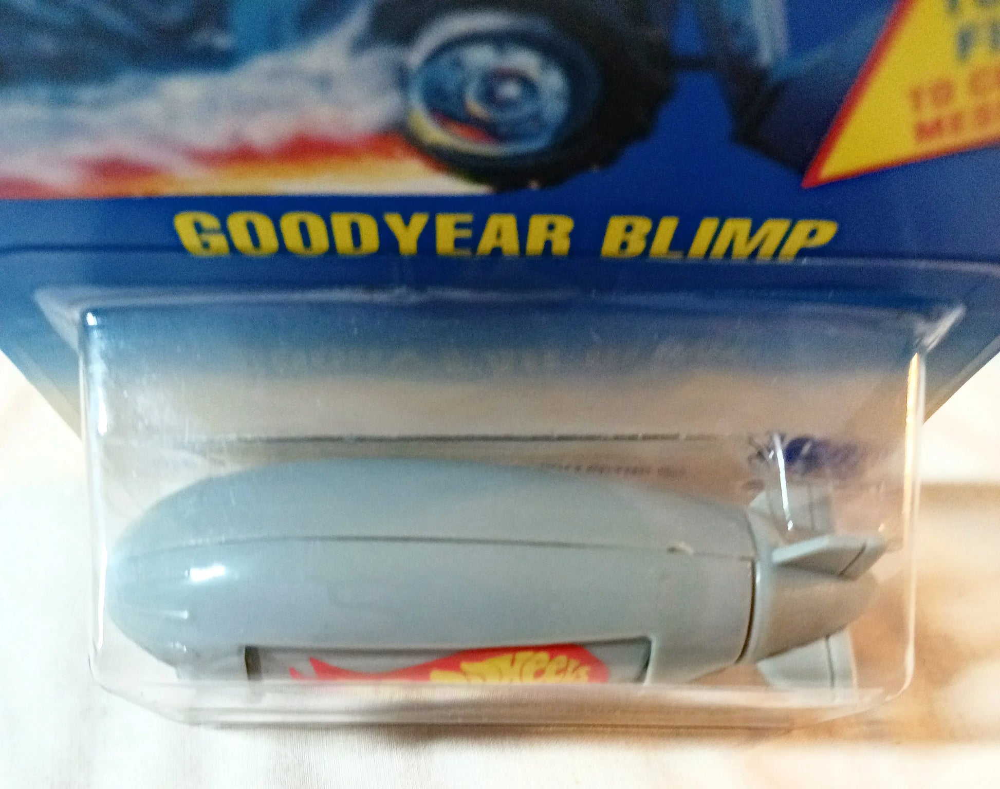 Hot Wheels Collector #194 Goodyear Blimp 1992 #2270 - TulipStuff