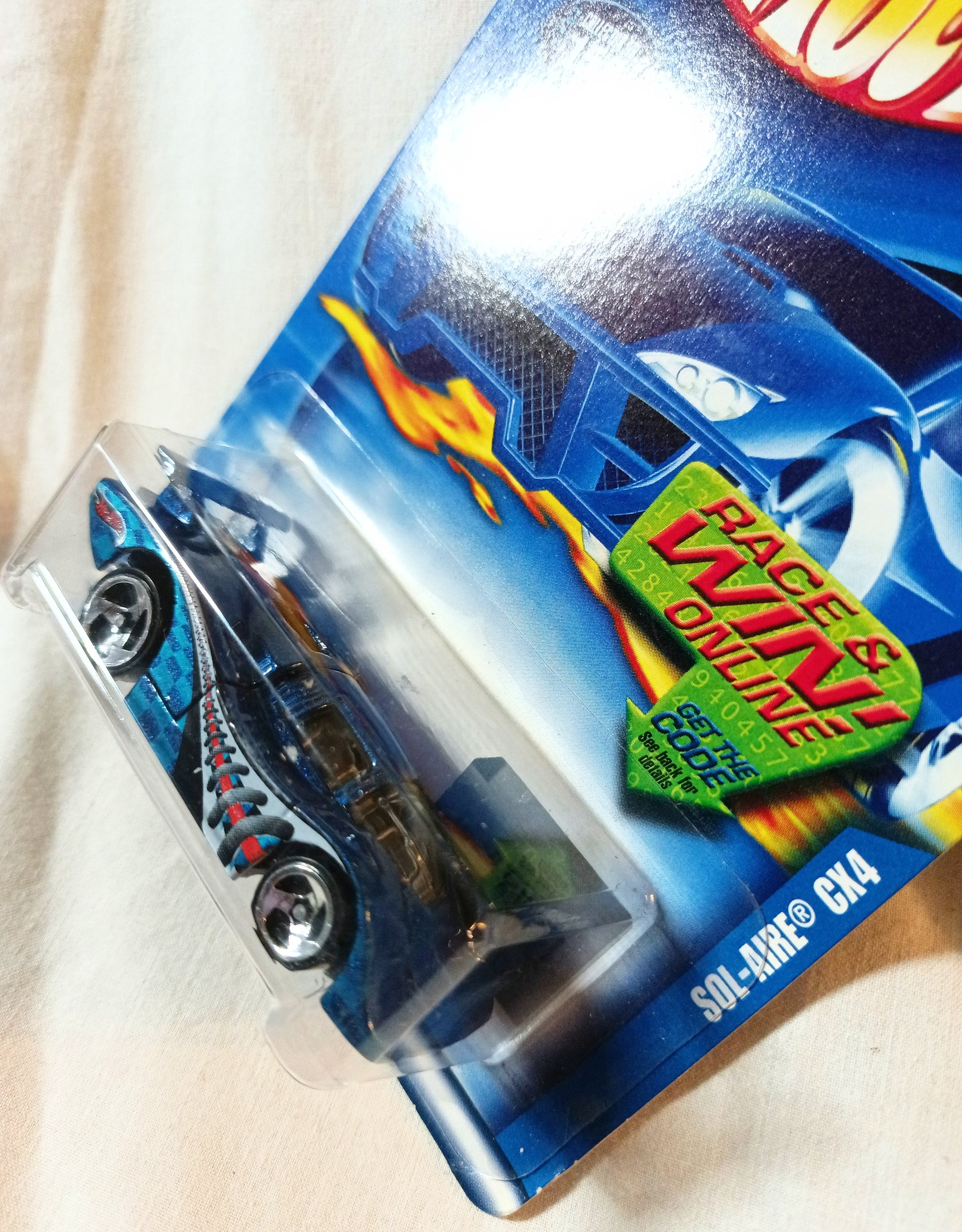 Hot Wheels 2002 Collector #153 Sol-Aire CX4 Race & Win Blue - TulipStuff