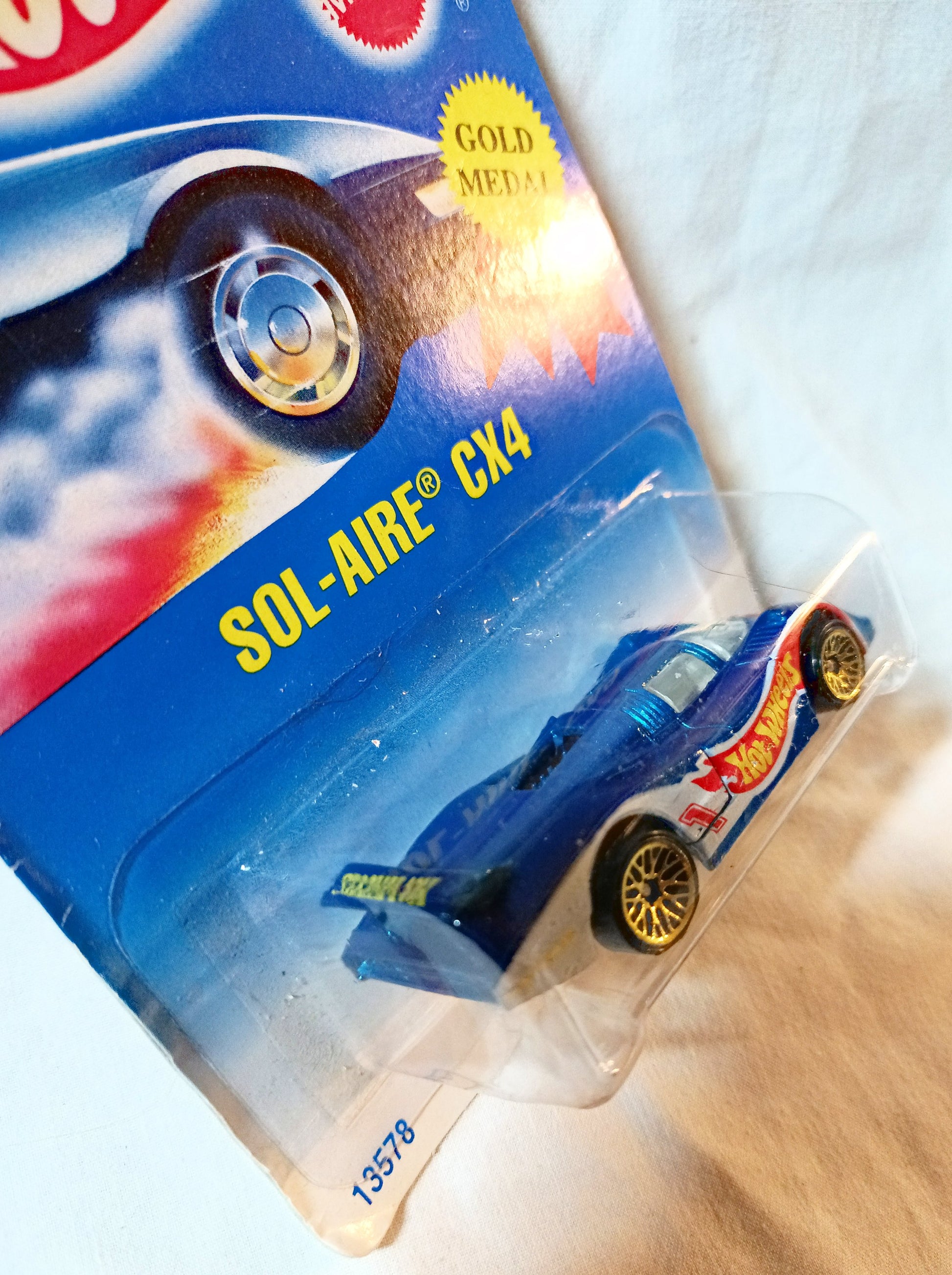 Hot Wheels Collector #254 Sol-Aire CX4 Racing Car lw 1996 - TulipStuff