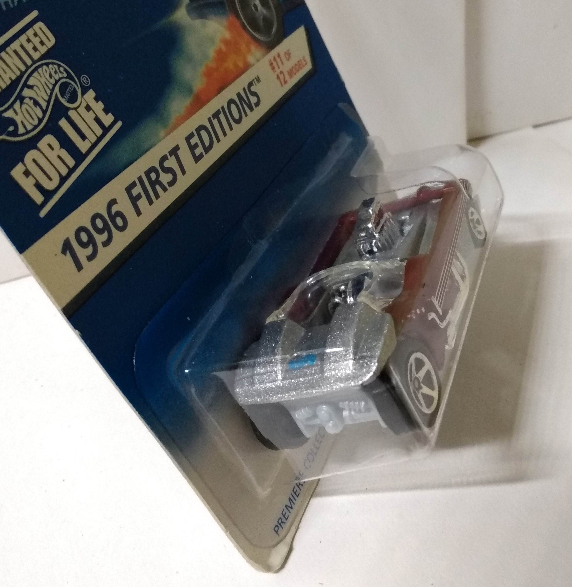 Hot Wheels 1996 First Editions Twang Thang Guitar Car Collector #376 - TulipStuff