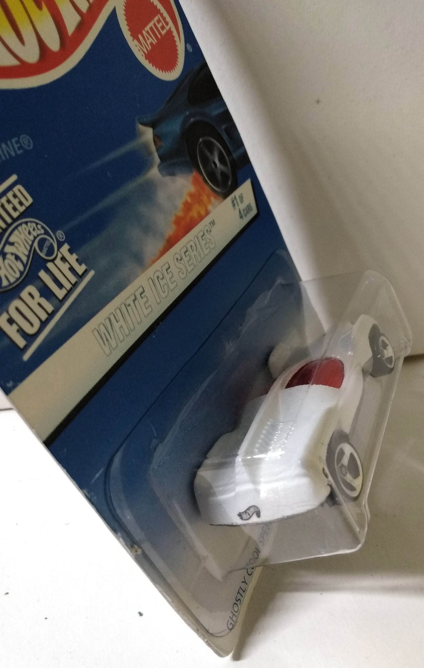 Hot Wheels Collector #561 White Ice Series Speed Machine 1996 - TulipStuff