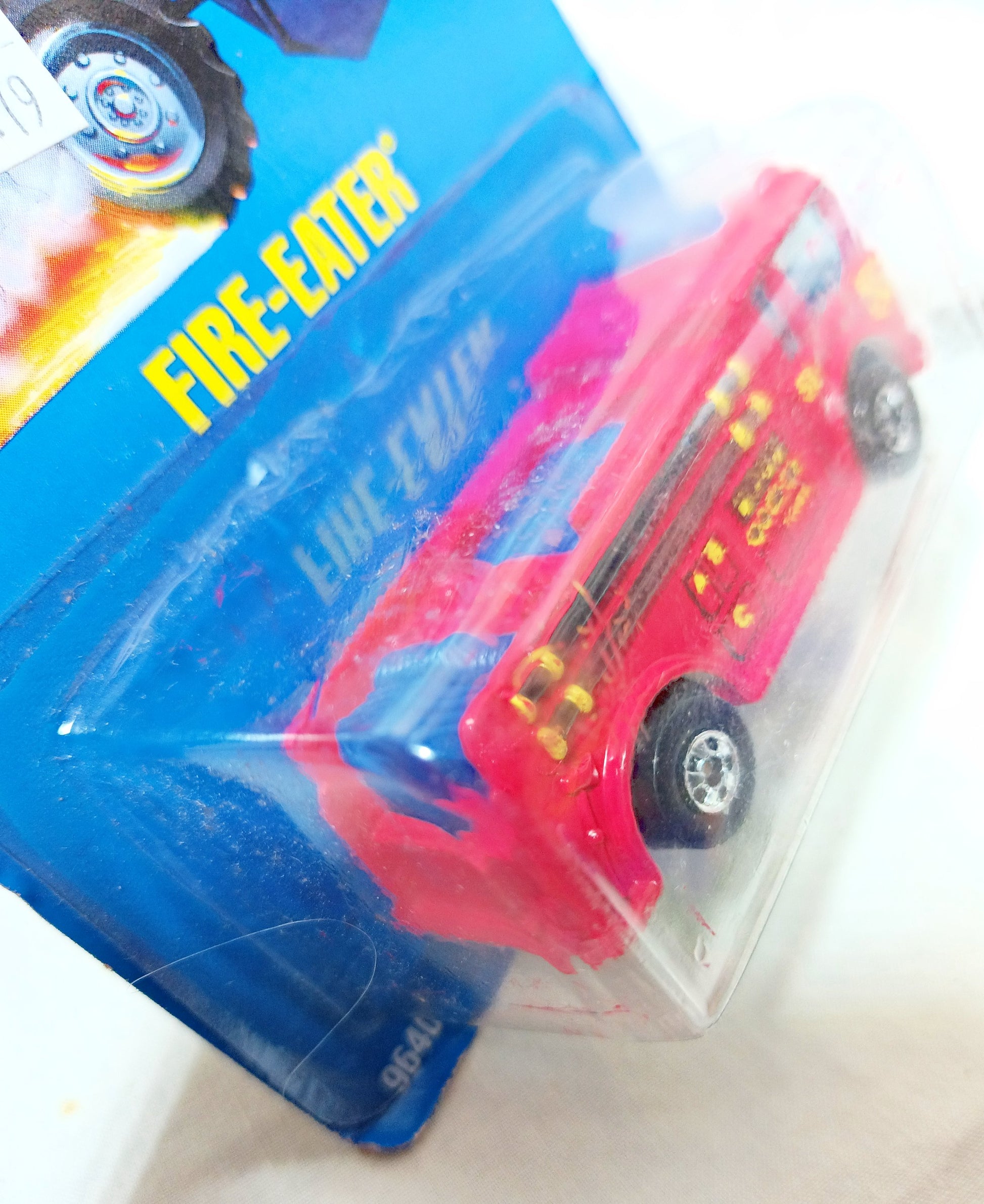Hot Wheels Collector #82 Fire-Eater Fire Truck 1991 bw - TulipStuff