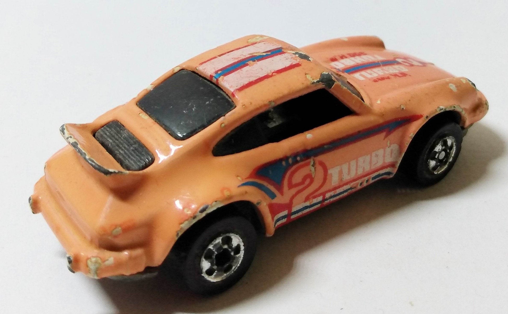 Hot Wheels Color Racers Porsche 911 Turbo Color Changer 1988 - TulipStuff