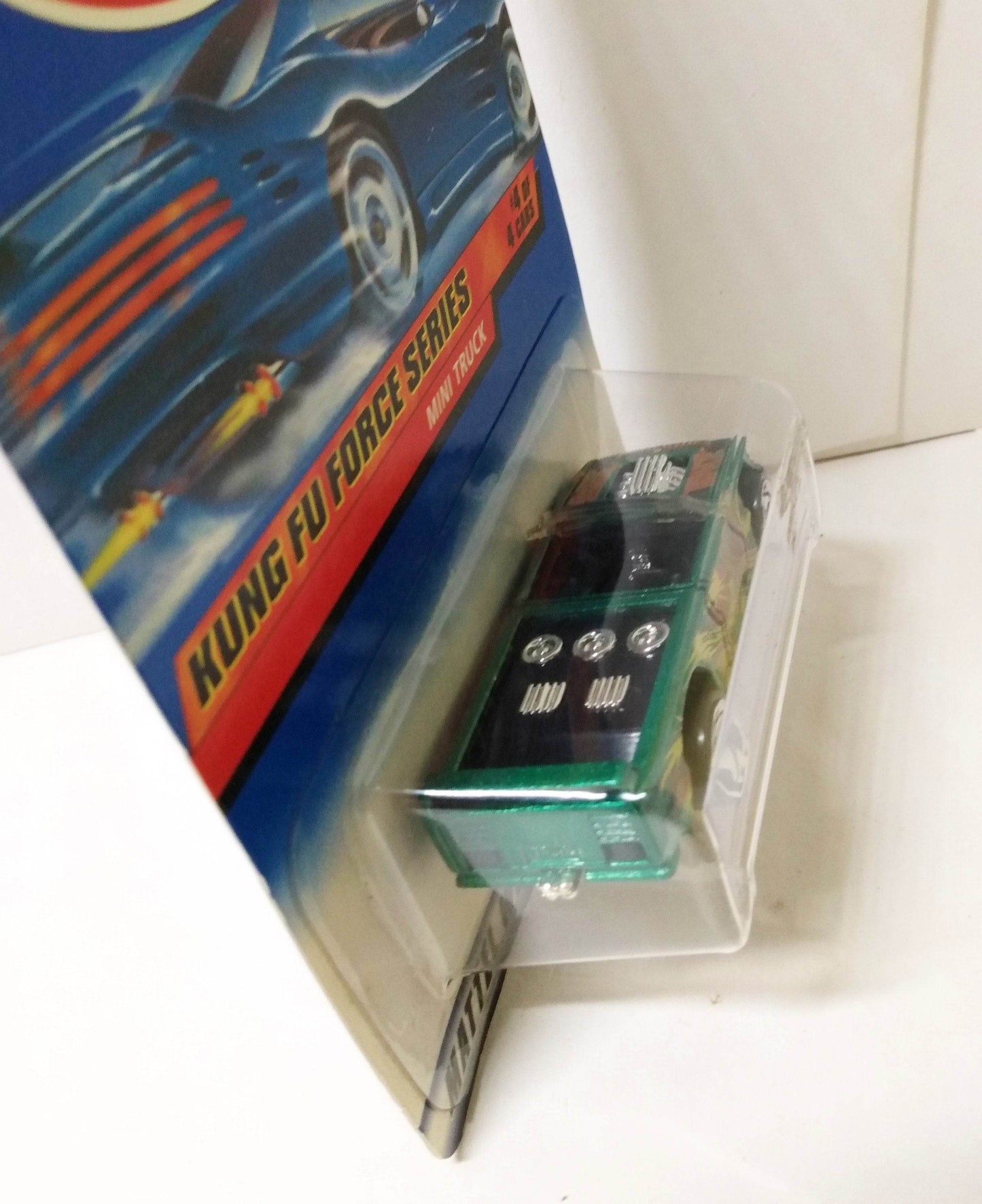 Hot Wheels Kung Fu Force Mini Truck Collector 2000 #036