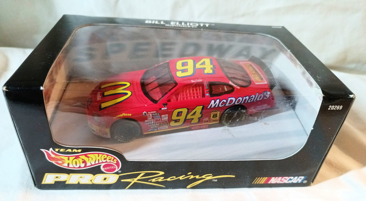 Action NASCAR 2000 1:64 McDonald's 94 Ford Taurus – Bill Elliott – Premium Limited Edition - Foto 4