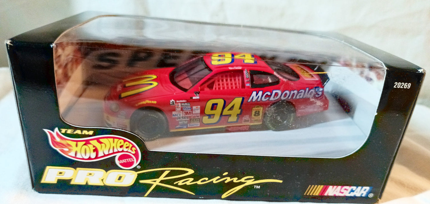 Hot Wheels Pro Racing 1998 Bill Elliott #94 McDonalds Ford Taurus 1:43 - TulipStuff
