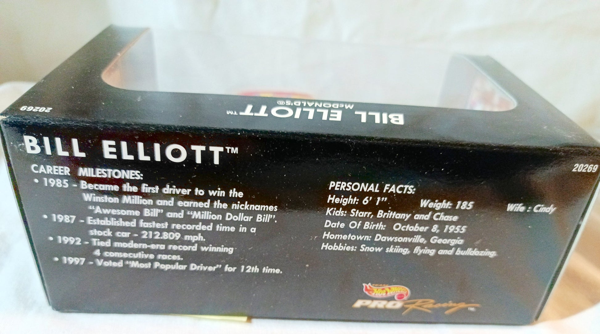 Hot Wheels Pro Racing 1998 Bill Elliott #94 McDonalds Ford Taurus 1:43 - TulipStuff