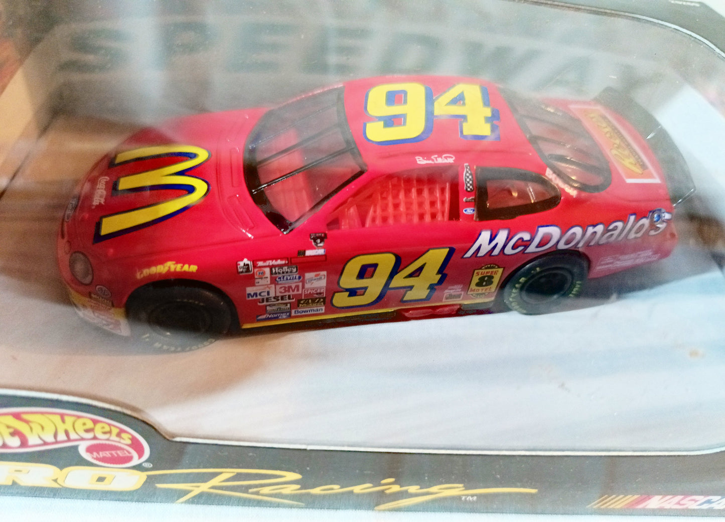 Hot Wheels Pro Racing 1998 Bill Elliott #94 McDonalds Ford Taurus 1:43 - TulipStuff