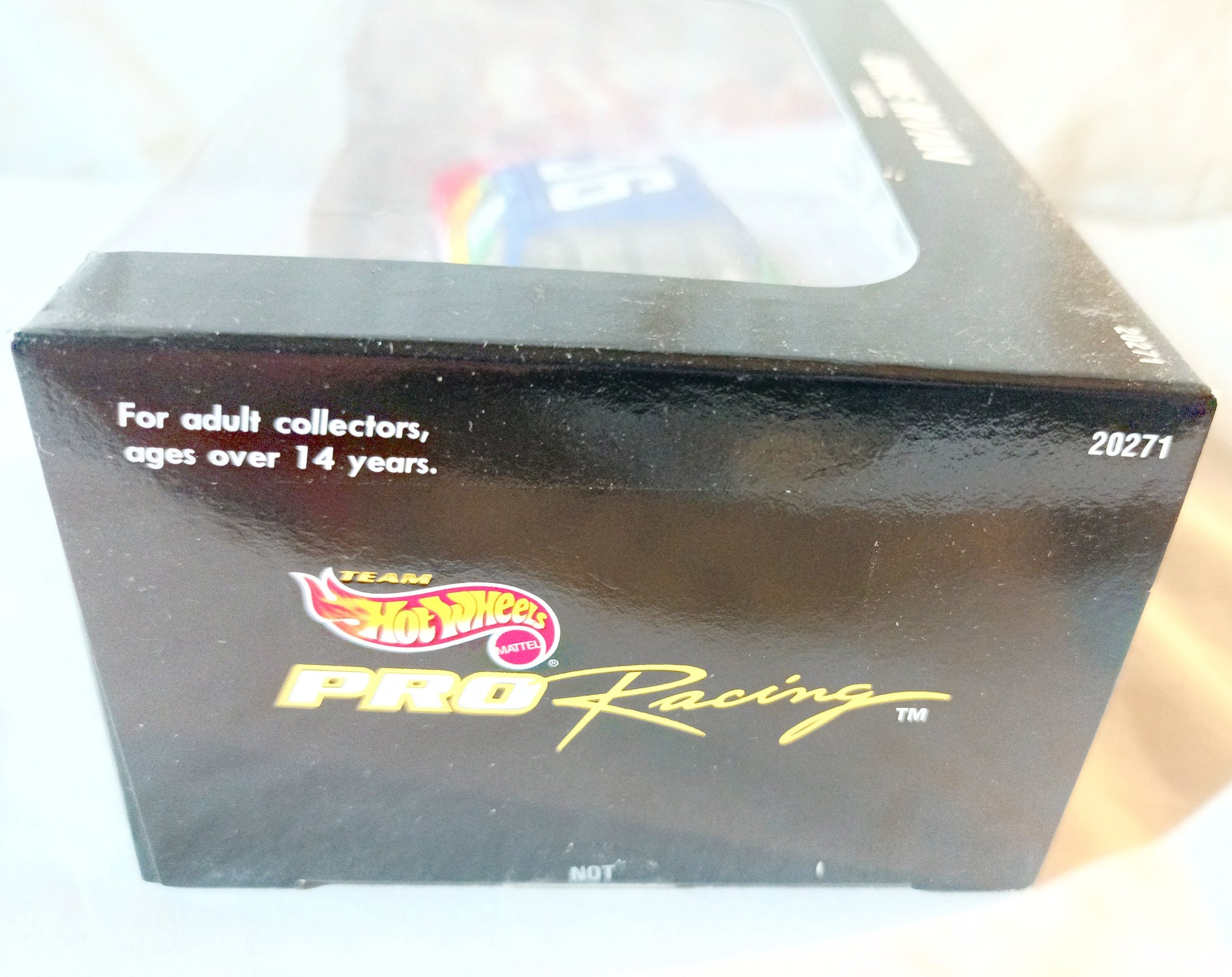 Hot Wheels Pro Racing 1998 Ernie Irvan 36 Skittles Pontiac NASCAR 1:43 - TulipStuff