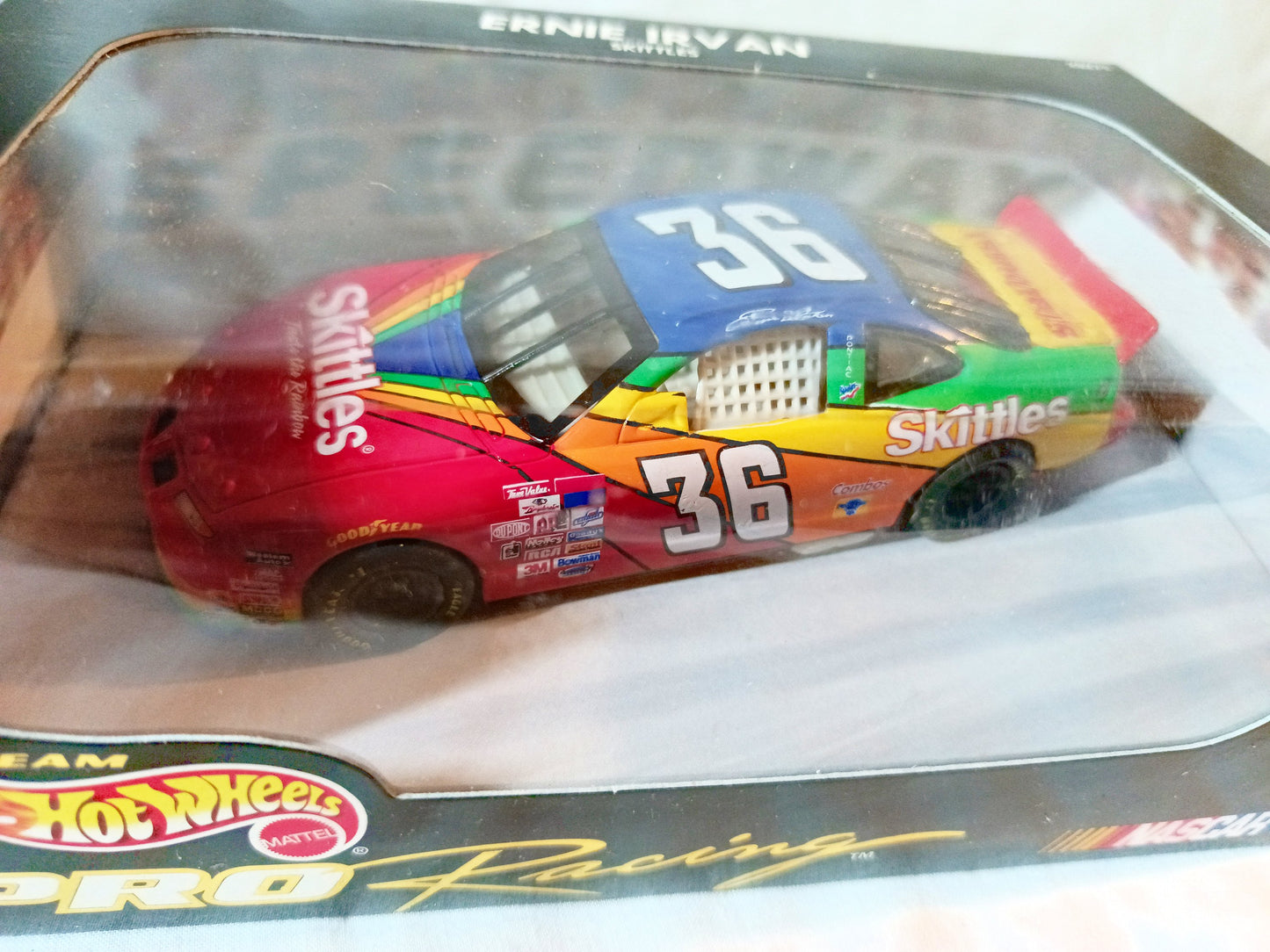 Hot Wheels Pro Racing 1998 Ernie Irvan 36 Skittles Pontiac NASCAR 1:43 - TulipStuff