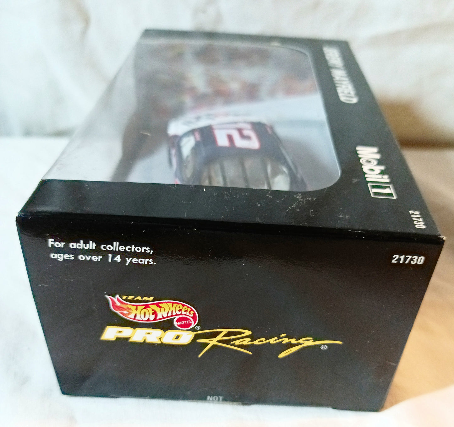 Hot Wheels Pro Racing 1998 Jeremy Mayfield #12 Mobil1 Ford Taurus 1:43 - TulipStuff