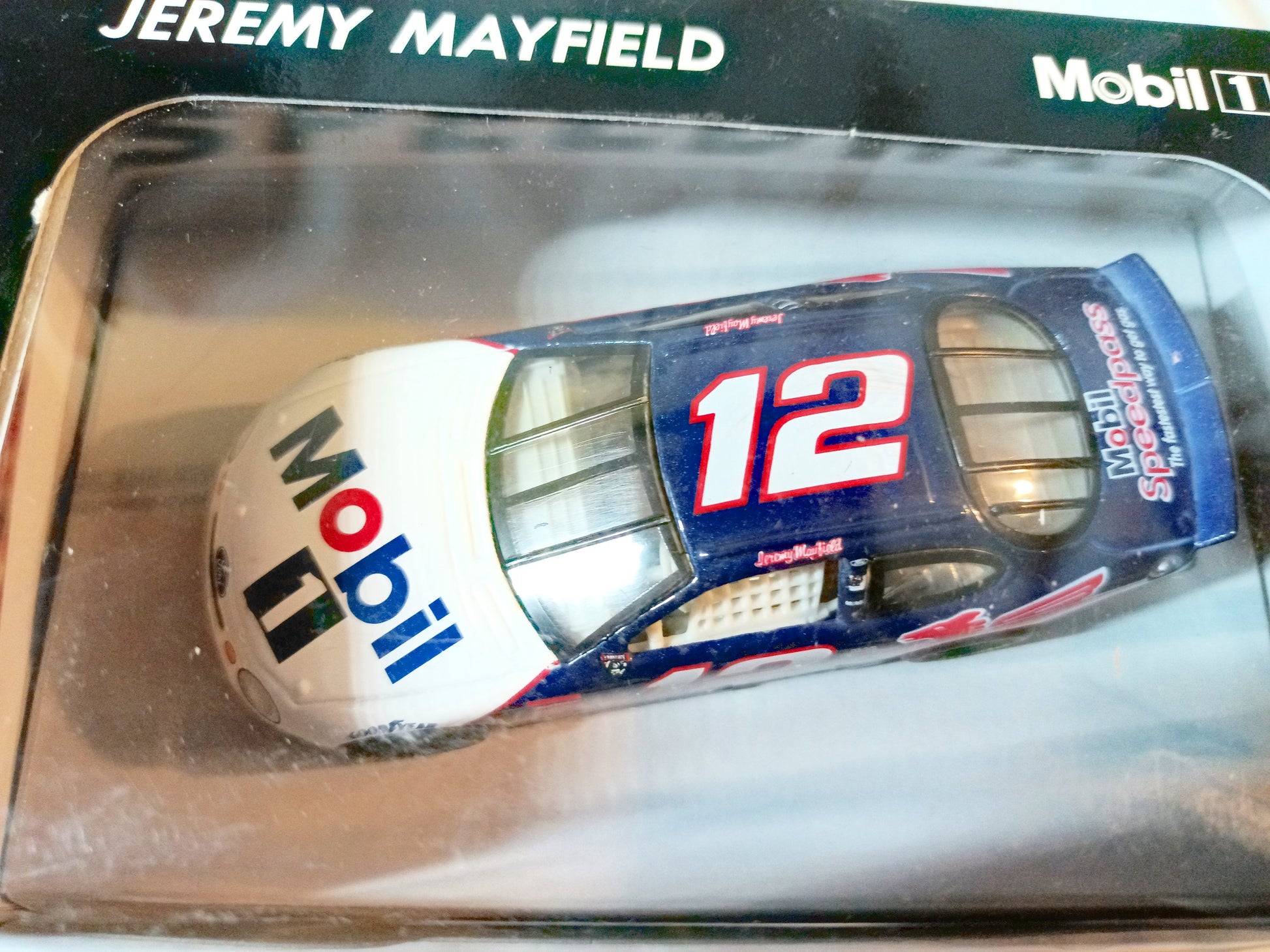 Hot Wheels Pro Racing 1998 Jeremy Mayfield #12 Mobil1 Ford Taurus 1:43 - TulipStuff