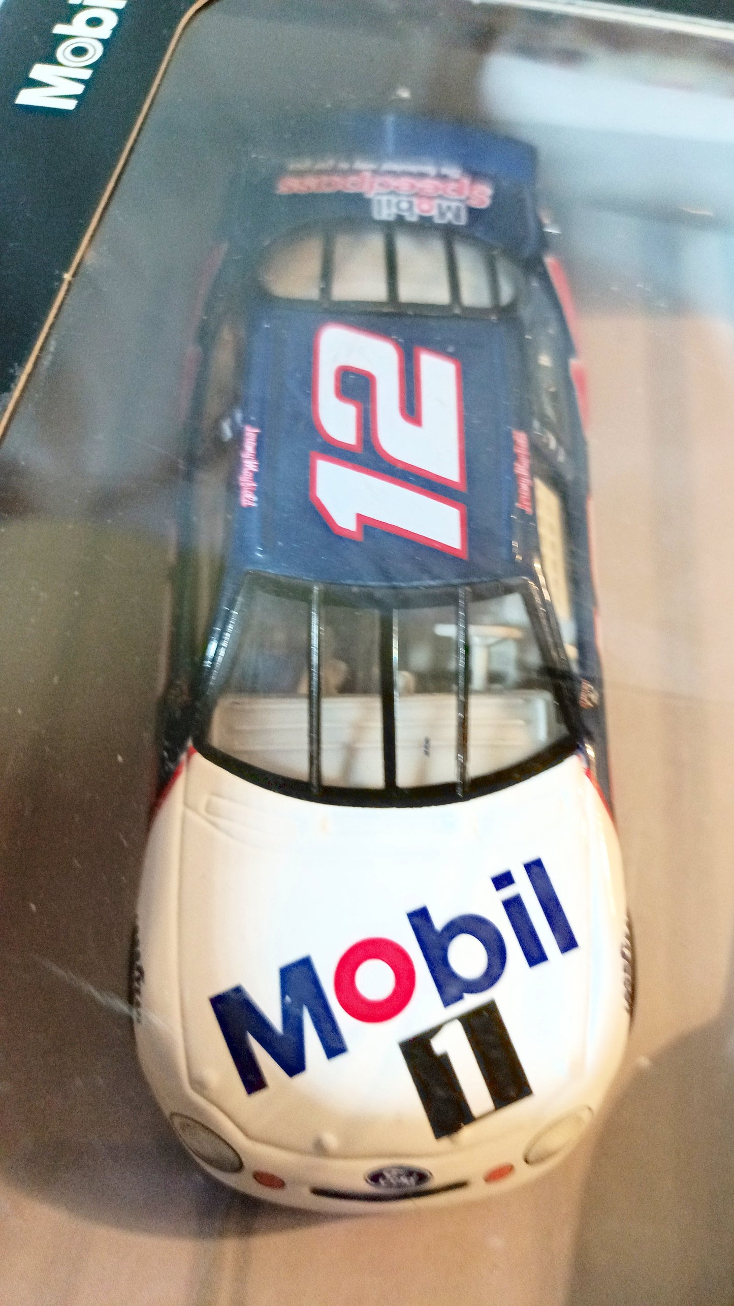 Hot Wheels Pro Racing 1998 Jeremy Mayfield #12 Mobil1 Ford Taurus 1:43 - TulipStuff