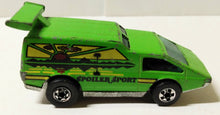 Load image into Gallery viewer, Hot Wheels 9641 Spoiler Sport Van Hong Kong 1979 bw 2-window - TulipStuff
