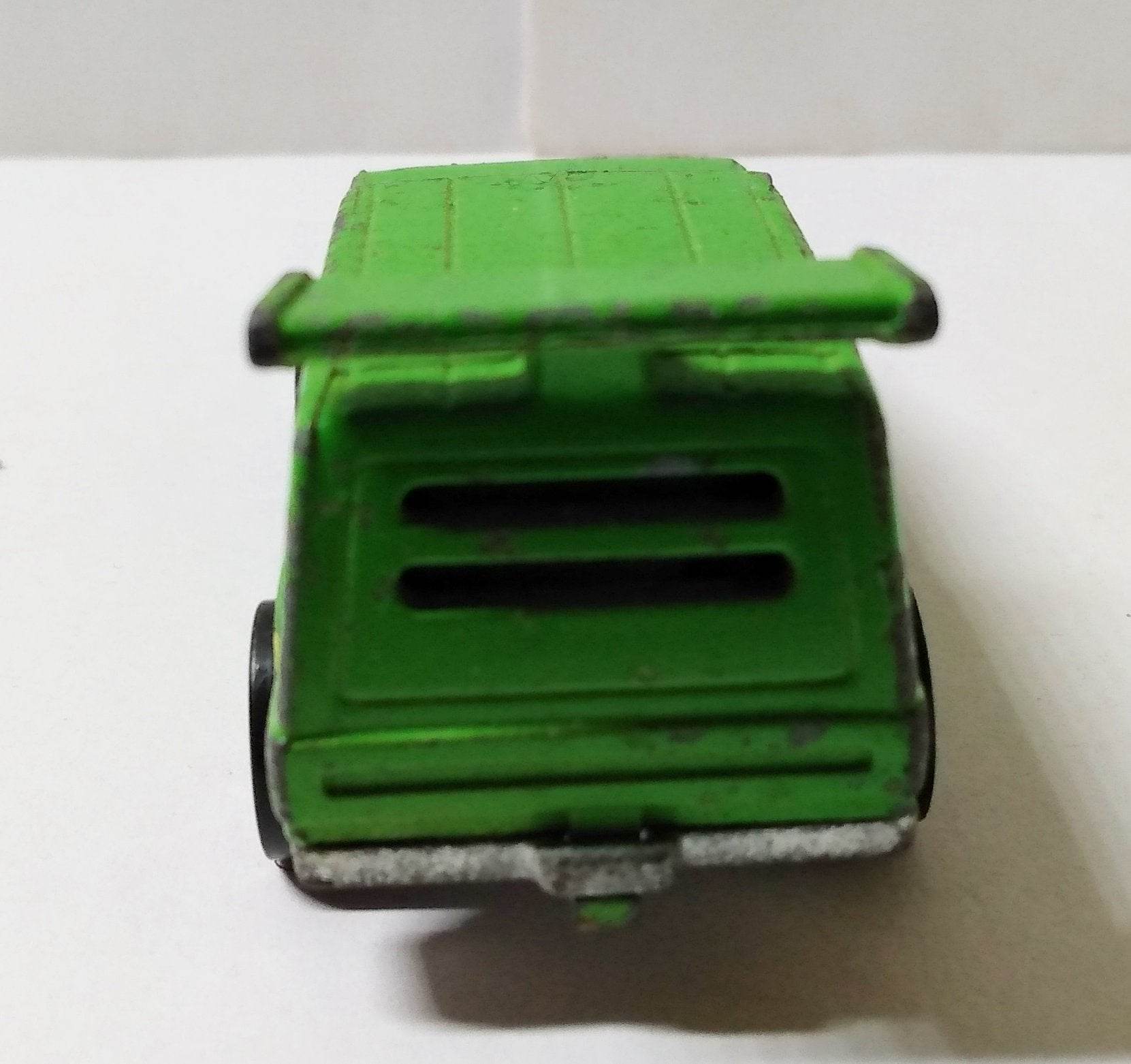 Hot Wheels 9641 Spoiler Sport Van Hong Kong 1979 bw 2-window - TulipStuff