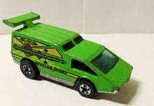 Load image into Gallery viewer, Hot Wheels 9641 Spoiler Sport Van Hong Kong 1979 bw 2-window - TulipStuff
